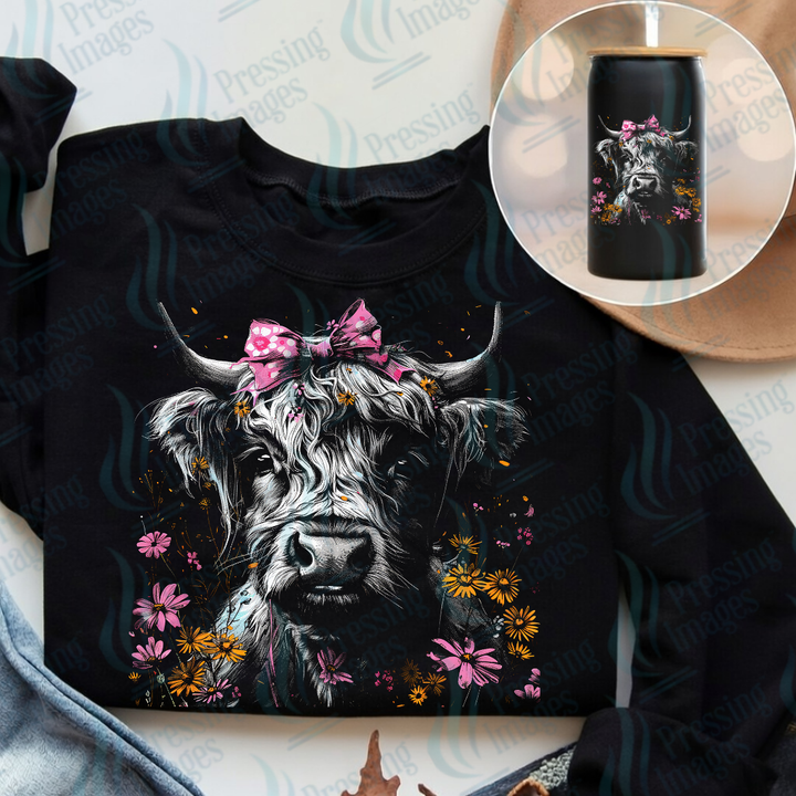 UVD 7576 Cow With Bow — Pressing Images Canada