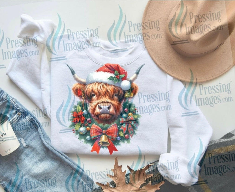 DTF: 1063 Highland cow wreath - Pressing Images