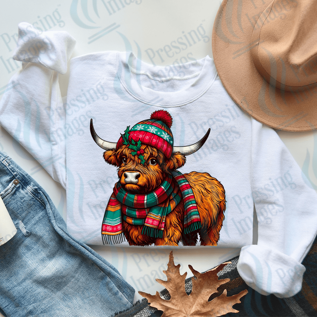 Christmas Highland Cow | Pressing Images (#3213)