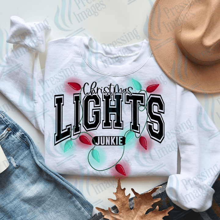 DTF 3322 Christmas lights junkie - Pressing Images