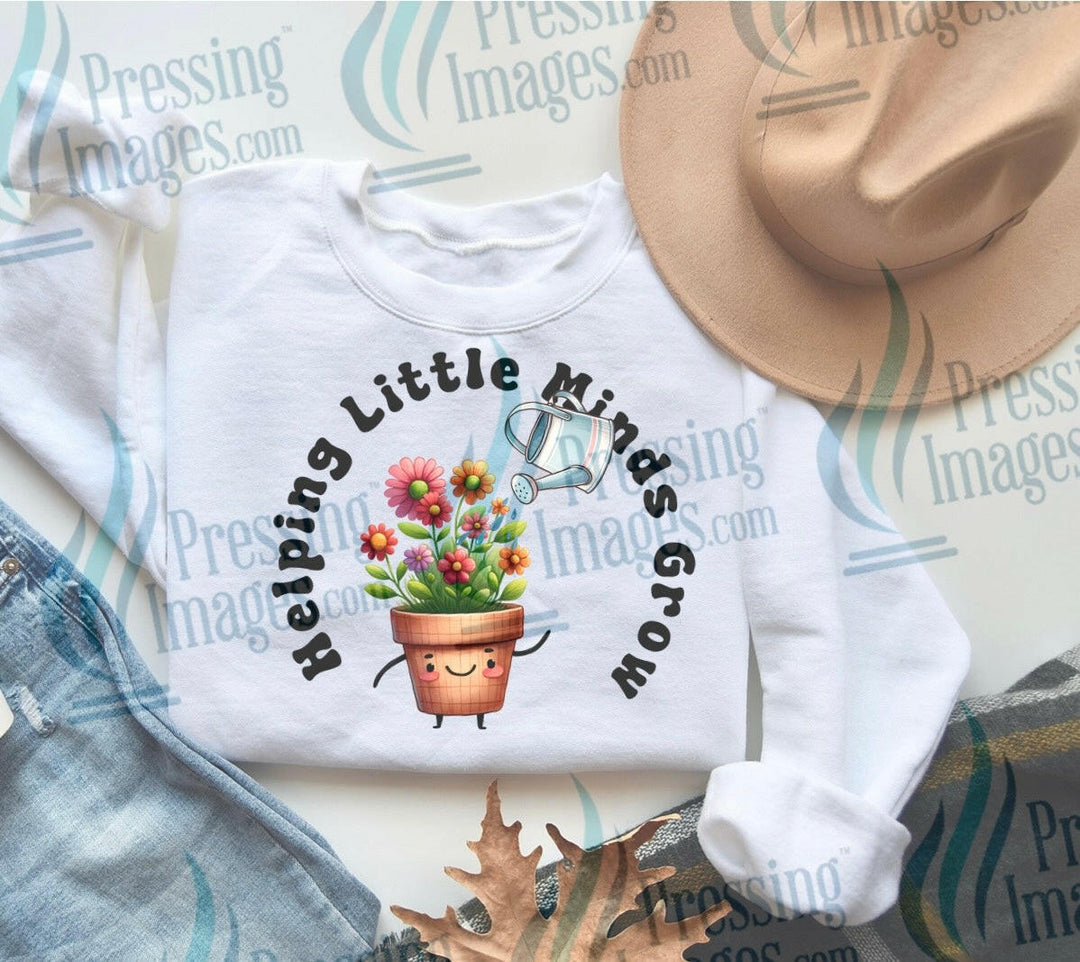 DTF: 899 Helping little minds grow - Pressing Images