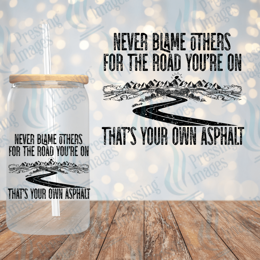 UVD 2222 Own Asphalt - Pressing Images