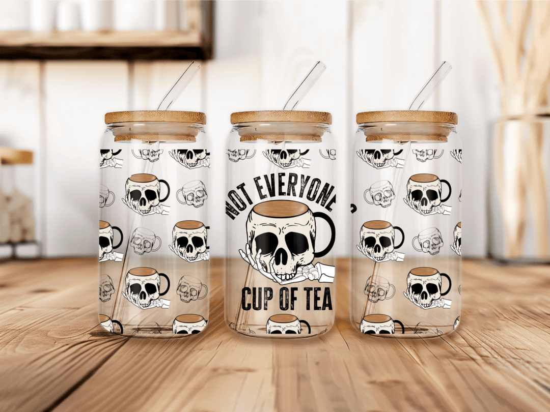 UVW 1399 Not everyone's cup of tea - Pressing Images