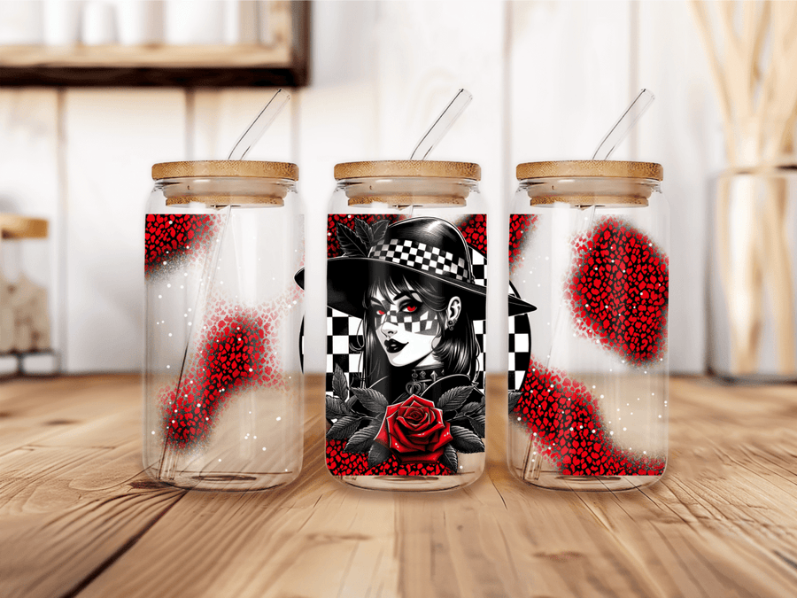 UVW 1509 Checker girl - Pressing Images