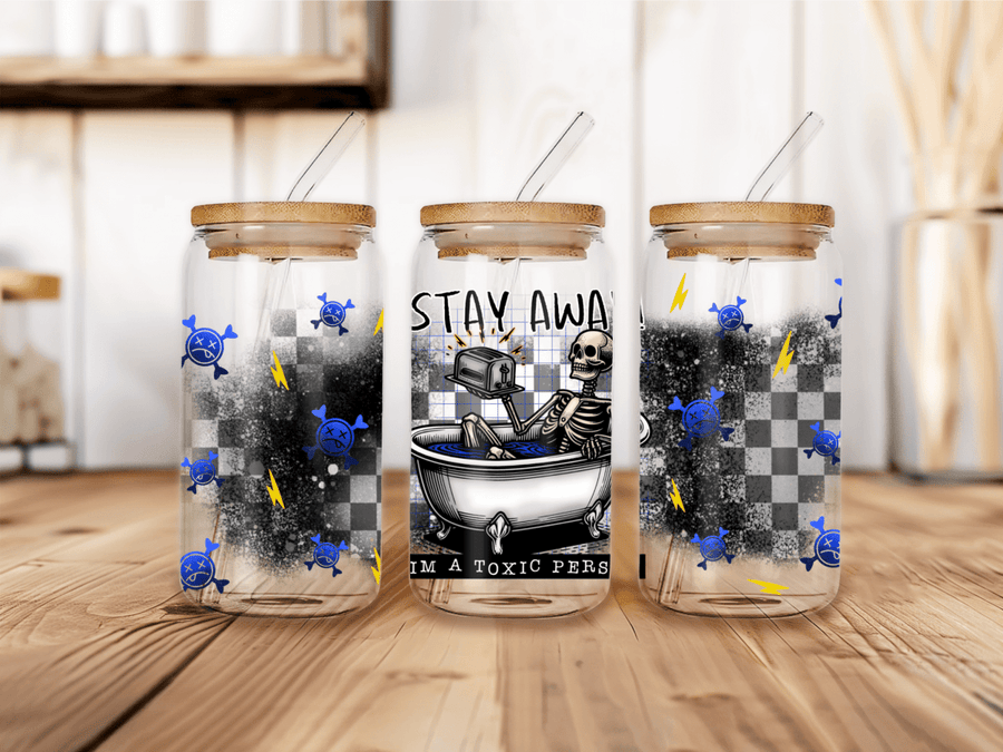 UVW 1521 Stay away - Pressing Images