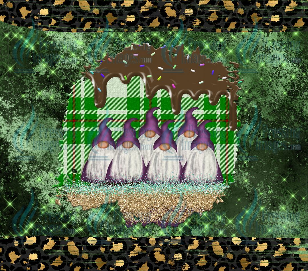 5877 Green Gnomes Tumbler Wrap
